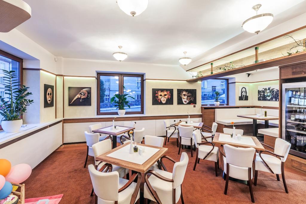 Graphic Hotel Nový Jičín Εξωτερικό φωτογραφία