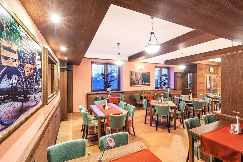 Graphic Hotel Nový Jičín Εξωτερικό φωτογραφία